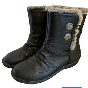 Tara M. Lightweight Flexible Boot.
